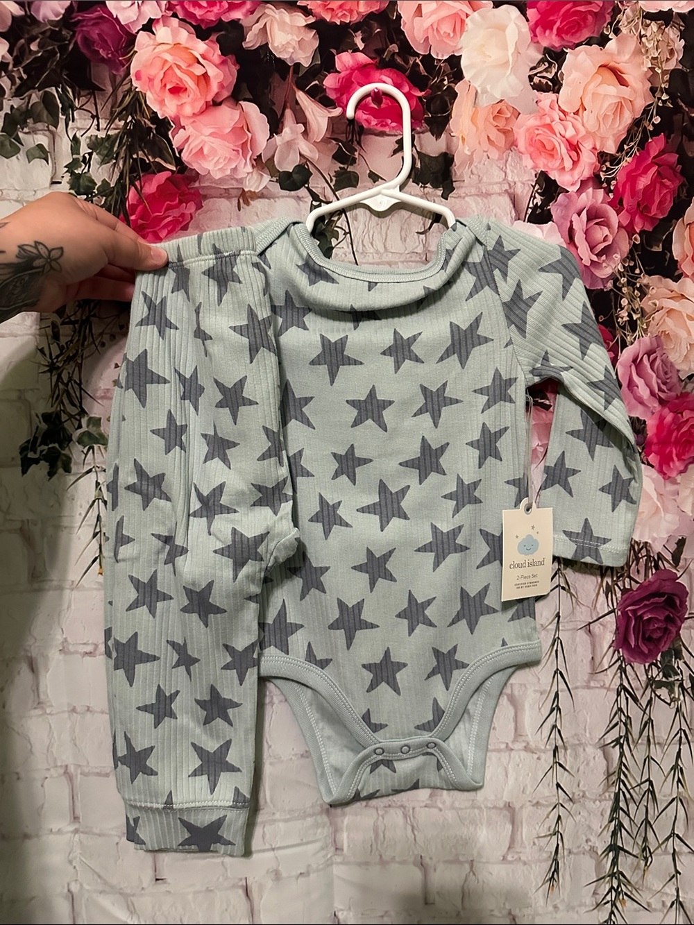 Baby Star-Print One-Piece Set in Light Sage